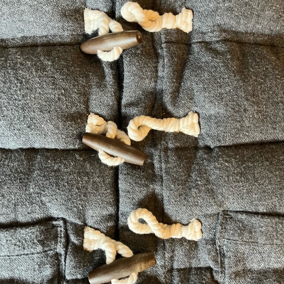 Baby Gap Puffer Vest - Picture 2 of 5